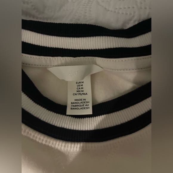 H&M LE MARAIS CREAM BLACK  SWEATER M - Picture 7 of 9